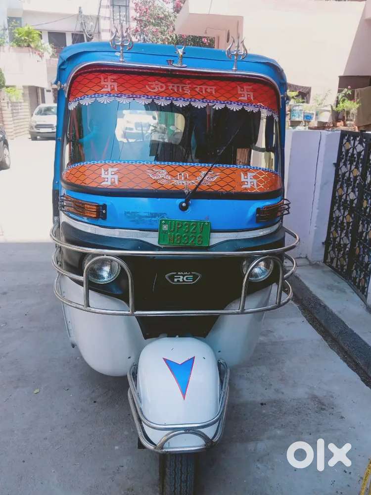 Auto ke liye driver chahiye