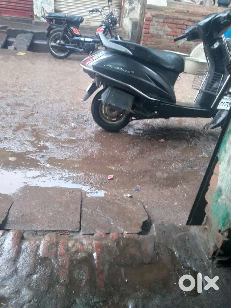 Honda activa