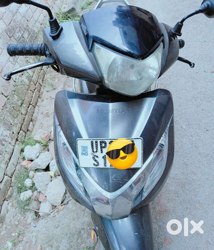 Activa 125 top model