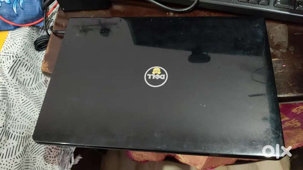 Inspiron 5558 i3 5th  gen 8 gb/ 512 gb ssd