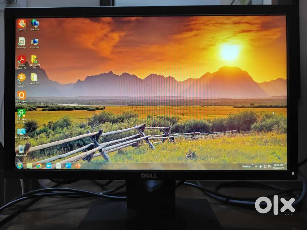 DESKTOP COMPUTER IN ALMOST NEW CONDITION