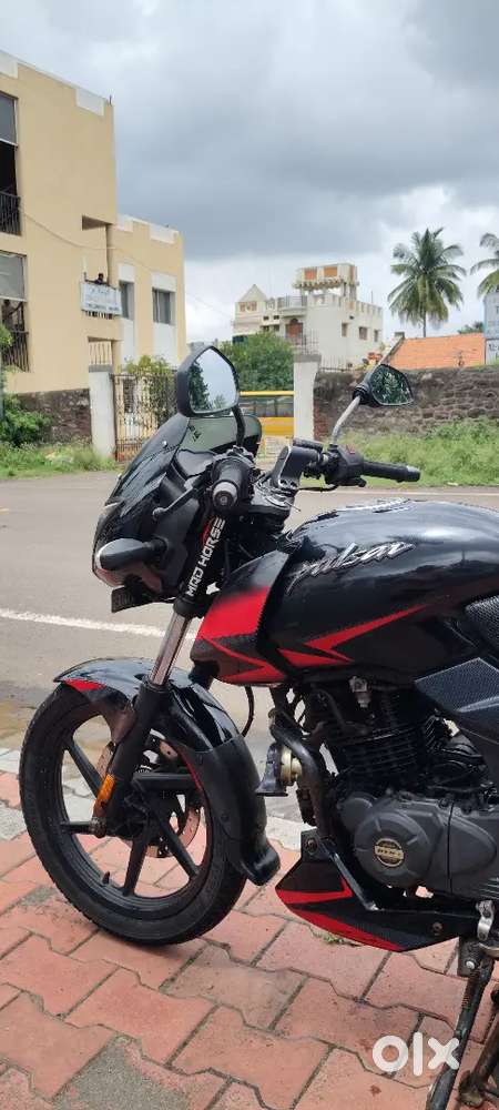 Pulsar 150 abs