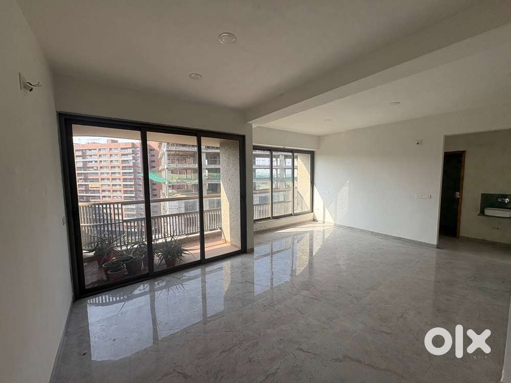 3 Bhk New Possession At Sargasan