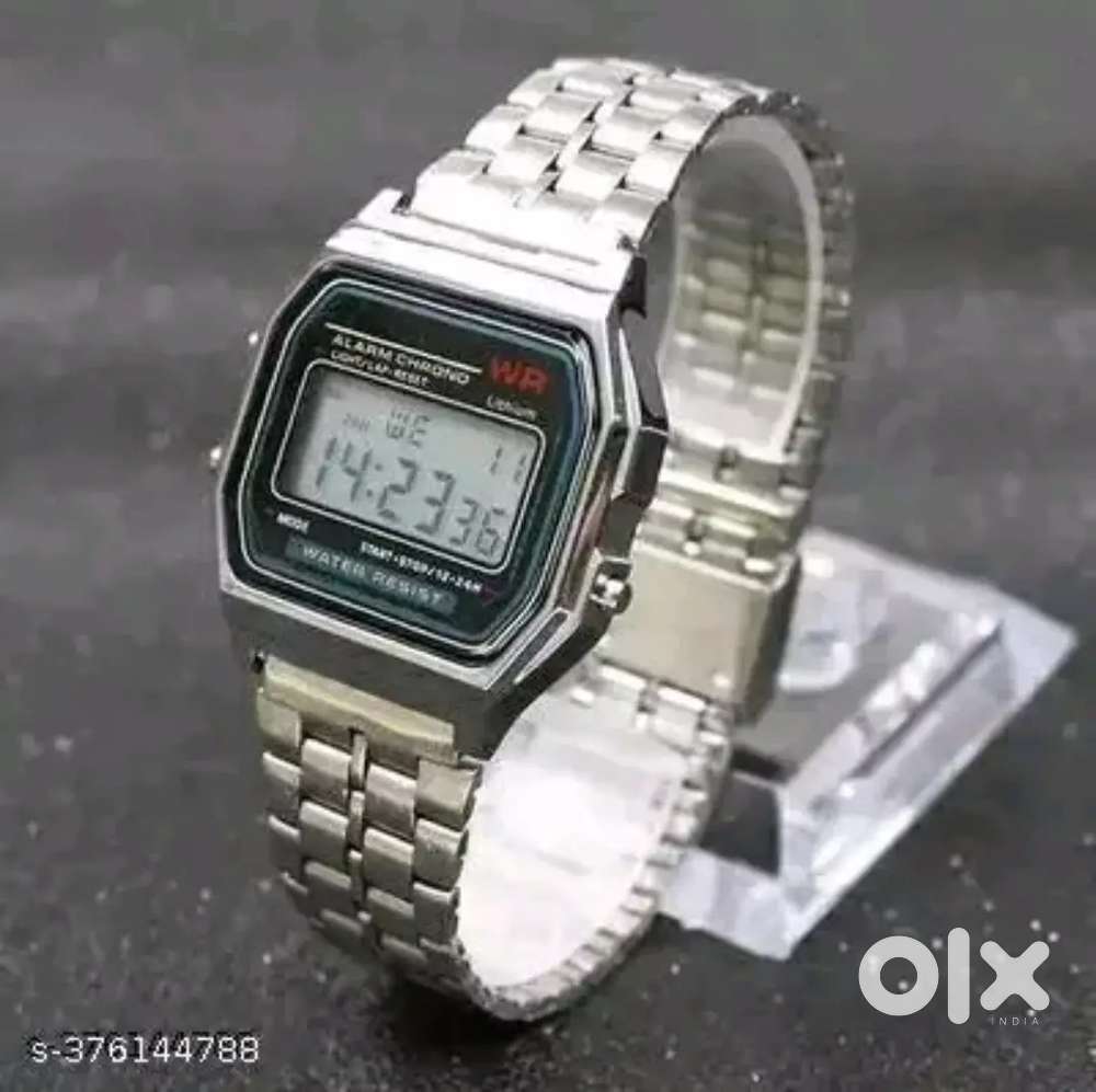 Digital Retro Metal Watch – Fully Working – Best Condition
