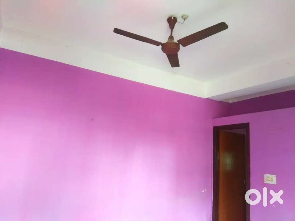 Single Room with attached Bathroom for Rent