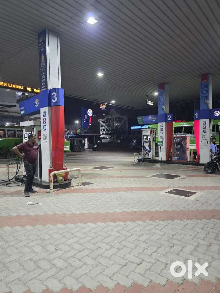 Looking for fuel filling staff in petrol pump in vyttila