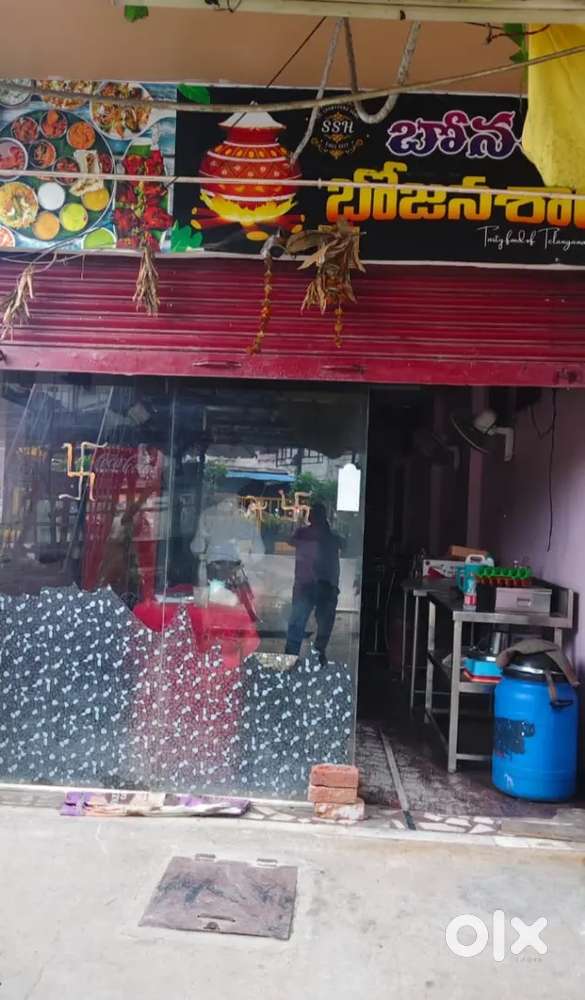 Pushpa restaurant for sale in prime location hanamkonda