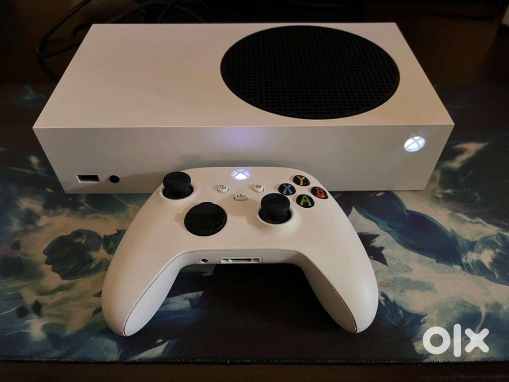 XBOX Series S - perfect scratchless condition - 512 GB SSD