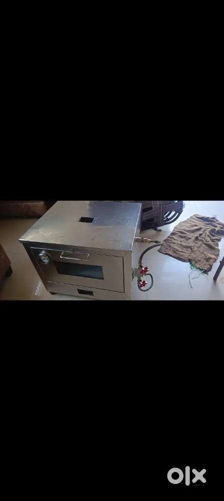 Pizza ovan 2 month only ek bhi din use nhi hua