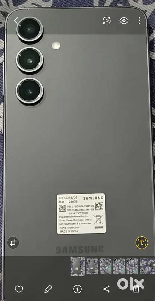 9 day old Phone 8 & 256GB