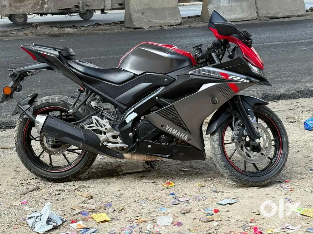 R15 v3 in good condition