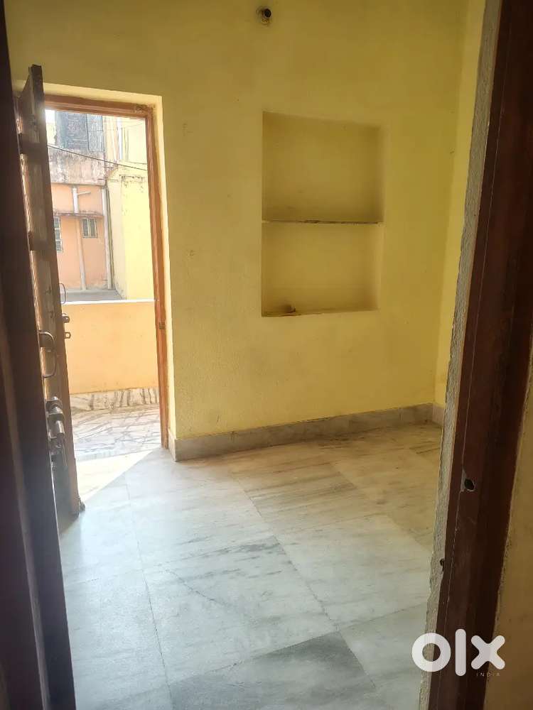 2 bhk flat for rent
