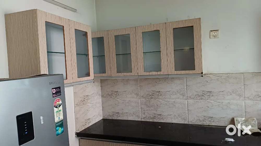 2 bhk flat for rent only family