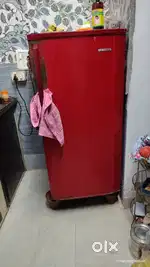 A working condition refrigerator.