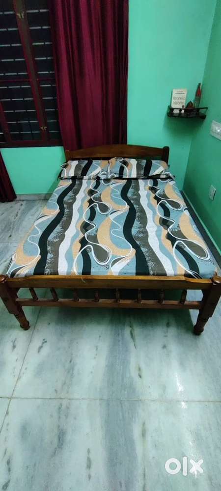 Teak wood Cot wth Mattress
