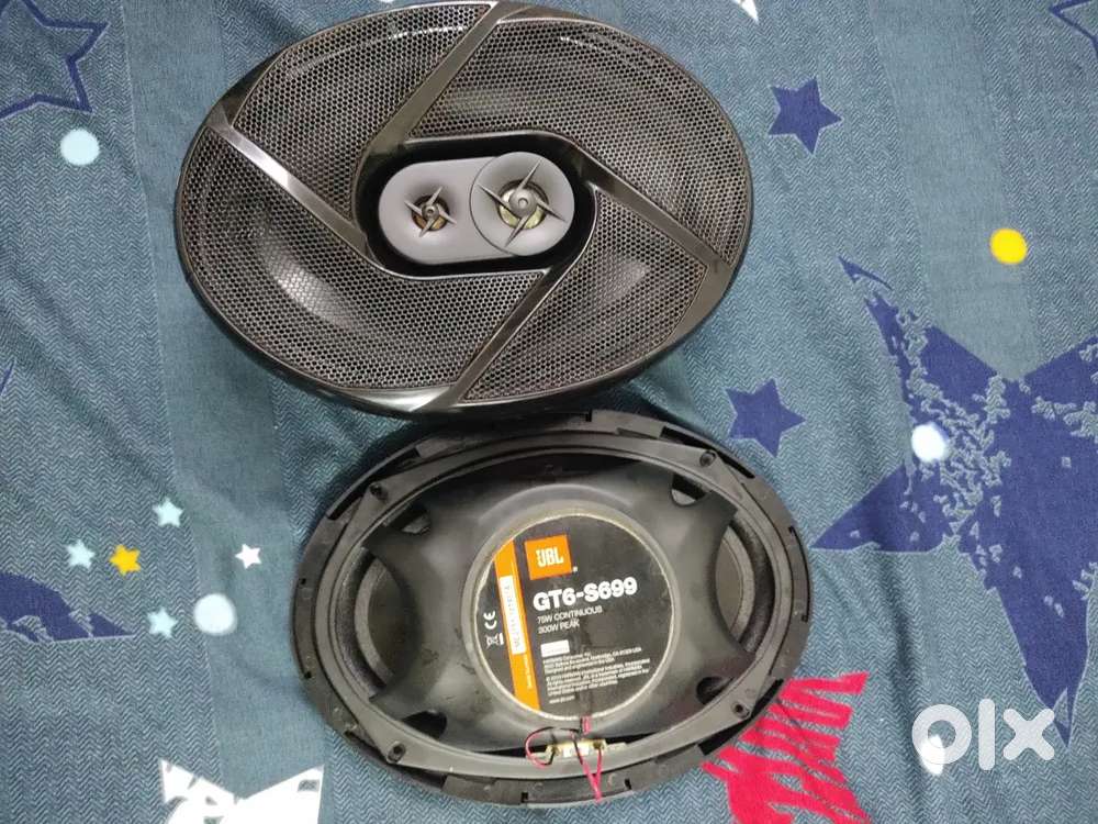 Jbl speakers for car (runs with pioneer sony amplifier/ Stereo)