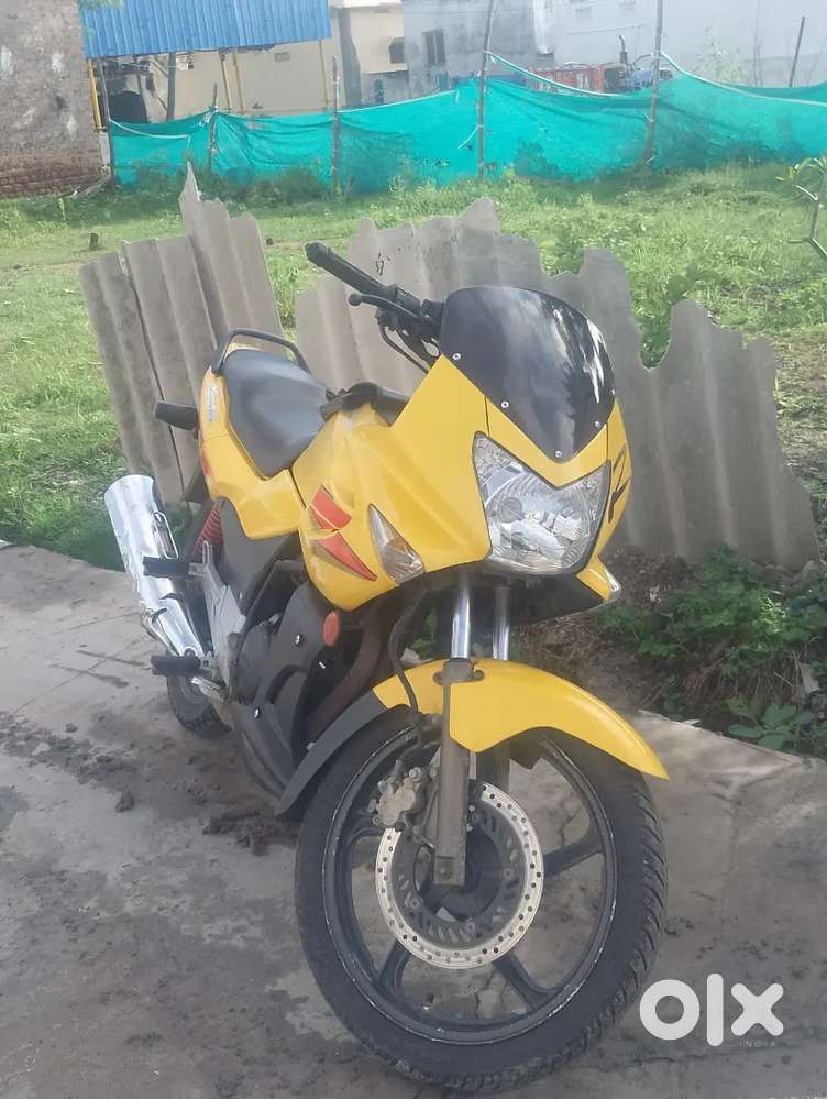 Good condition no repair doom light crack but  condition