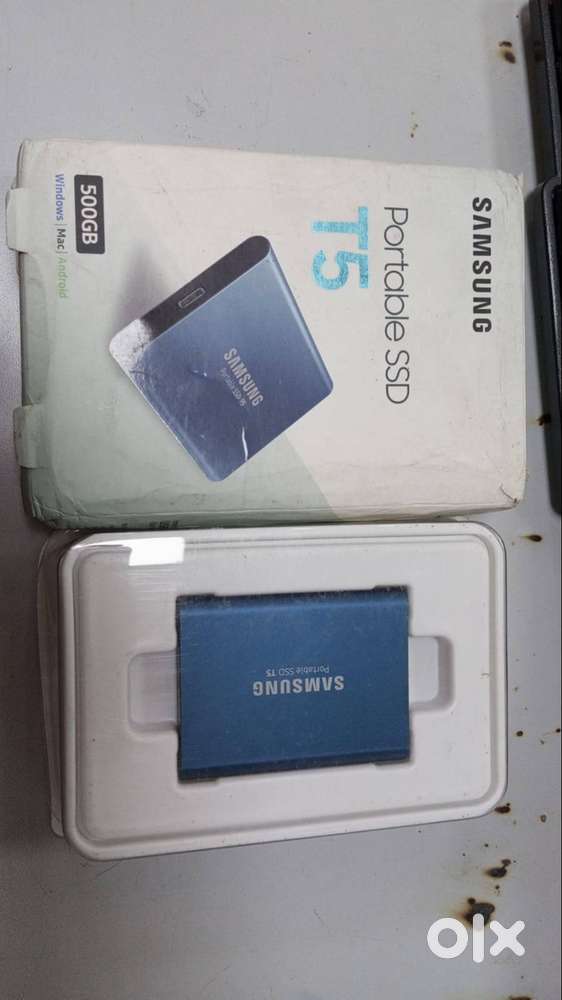 Samsung T5 500GB Up to 540MB/s USB 3.1 Gen 2 (10Gbps, Type-C) External