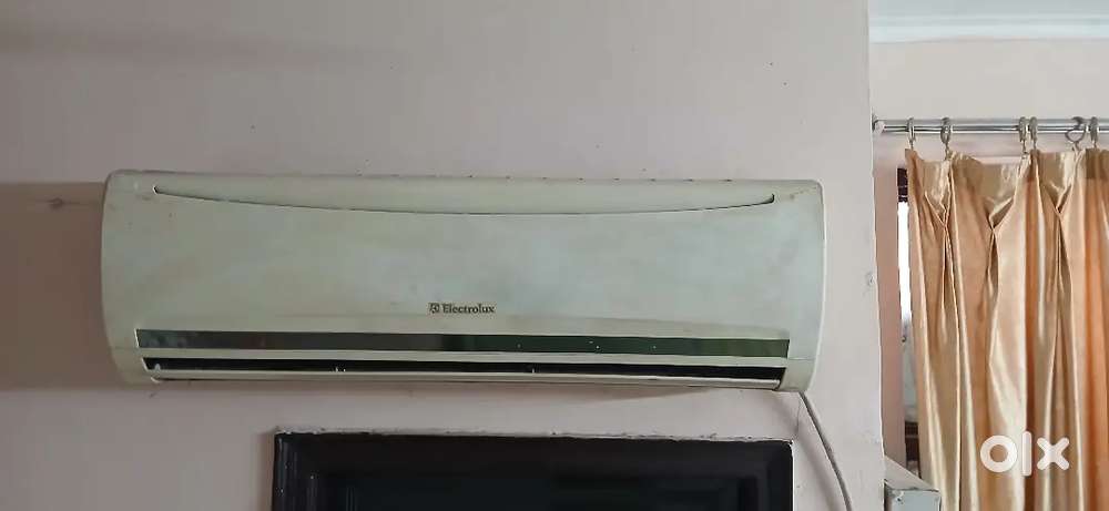 Electrolux spilt ac 1.5 ton