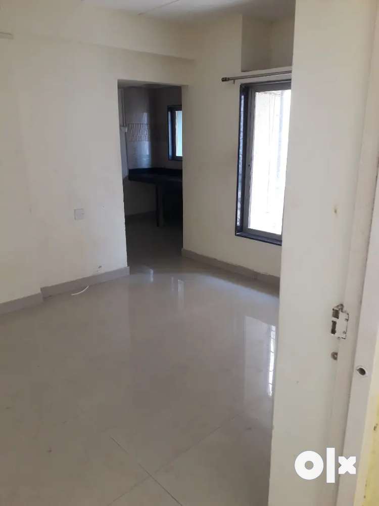 1bhk flat available for rent near by station