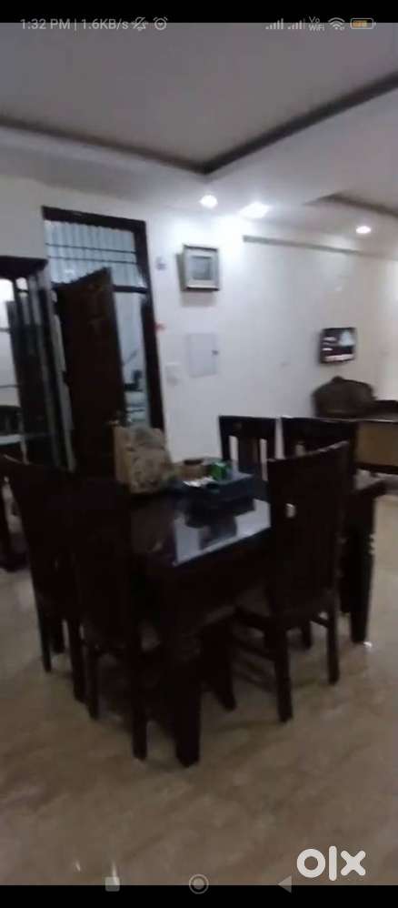 3 bhk floor for sale