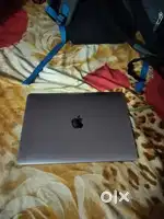 Mac Book Laptop