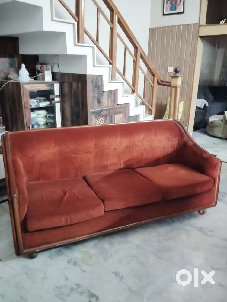 Five Seater Sofa in very good Condition...