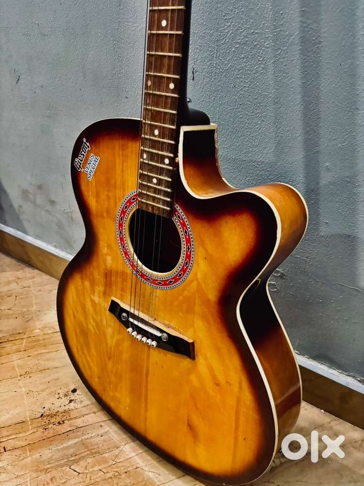 Givson Acoustic Guitar (Venus Special) with bag