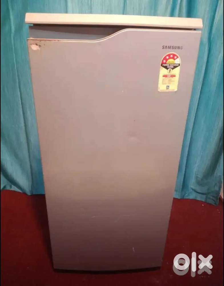 Samsung single door 190 built in stablizer Refrigerator.    Id -0987_5