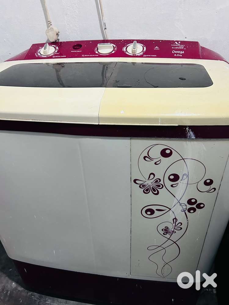 Semi automatic washing machine