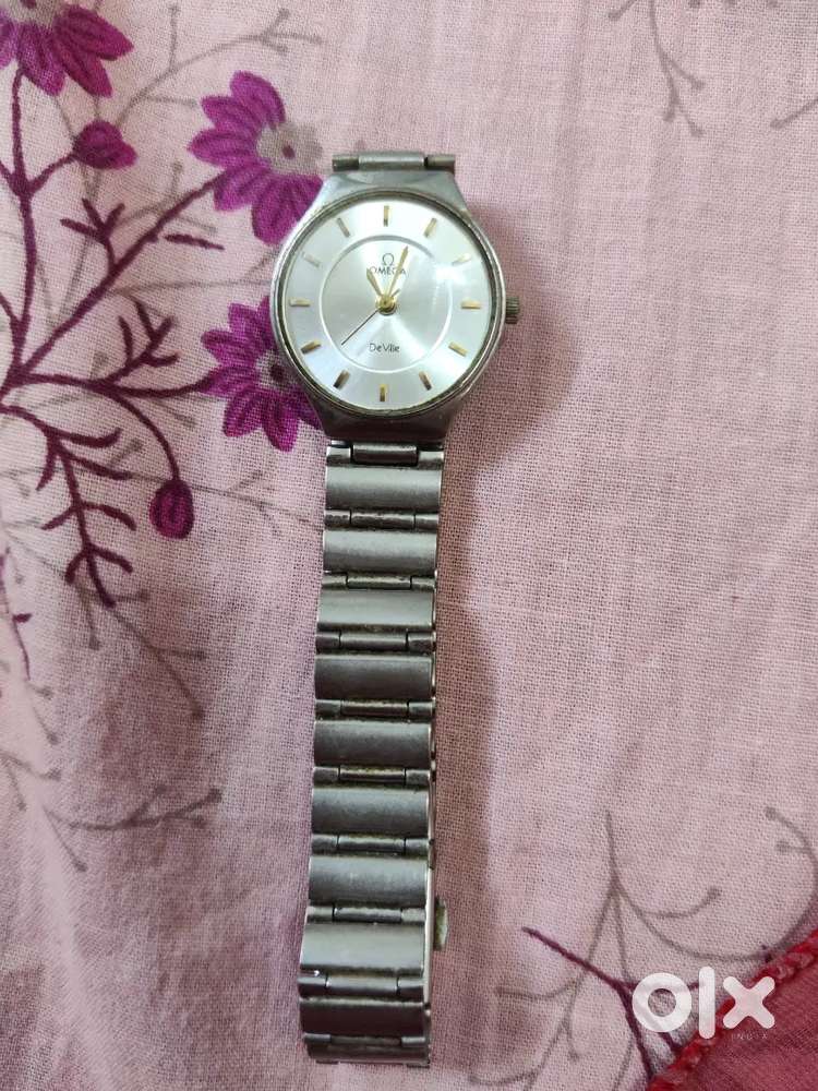 Classic vintage  women wrist watch