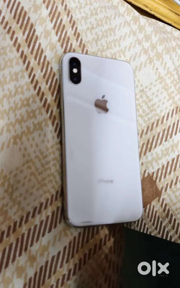 iPhone x Silver colour