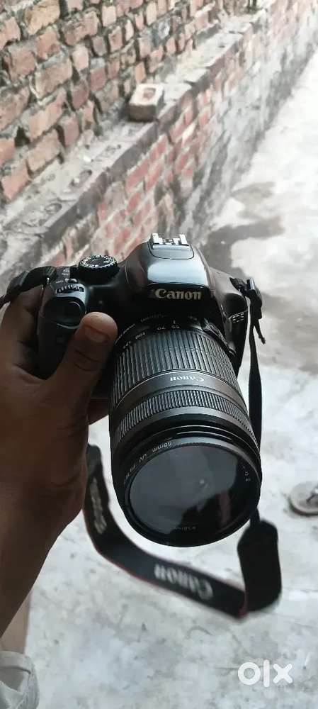 Dslr cannon 550d camera good condition