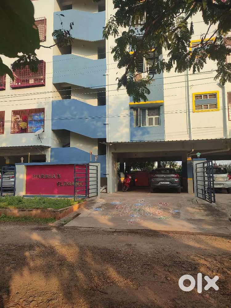 3 BHK for rent, KK Raju Greencity Eluru