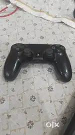 Sony PlayStation 4 (Ps4)
