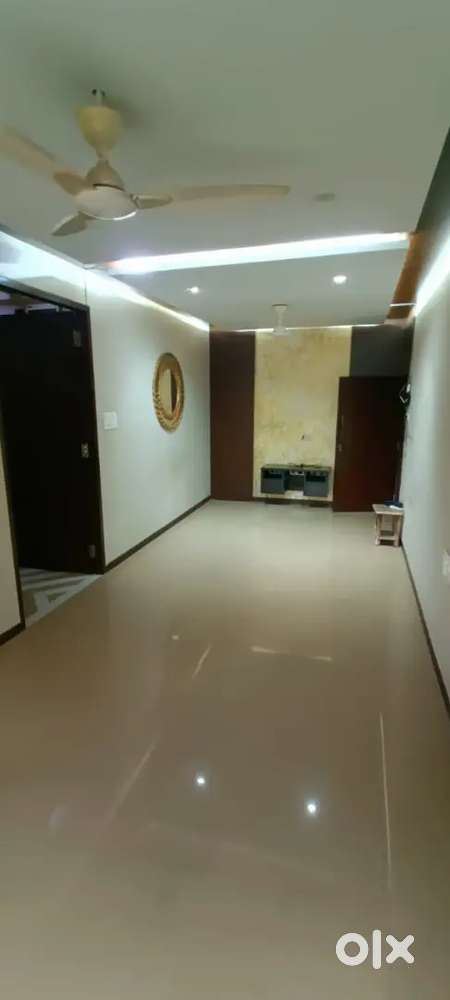 2 bhk Semi furnished flat for rent bechelor and students allowed