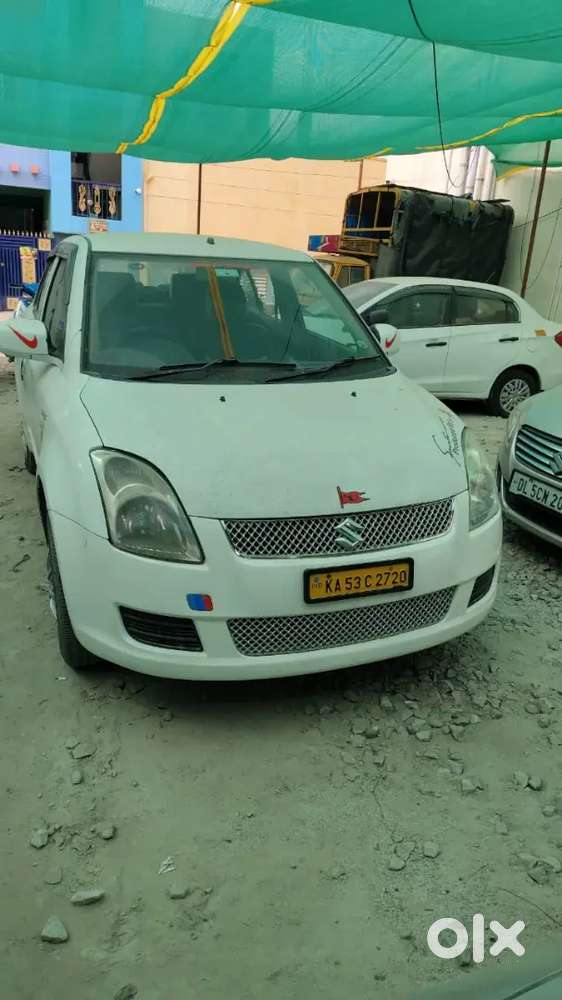 WANTED IMMEDIATELY  DRIVERS TO DRIVE TAXI.