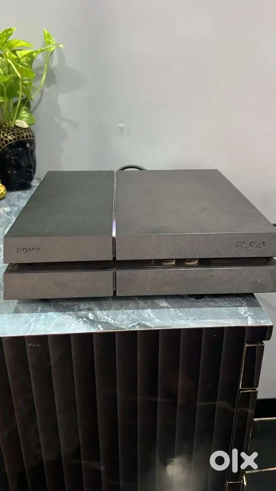 PS4 500 gb fat
