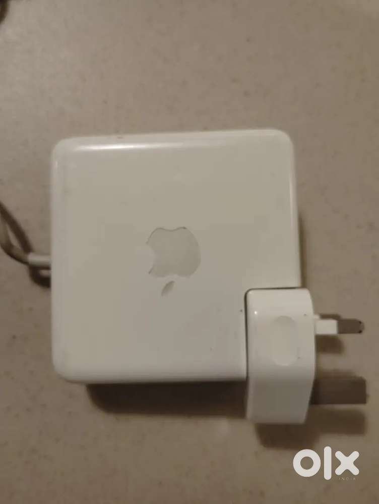 Apple 85W MagSafe 2 Power Adapter (for MacBook Pro with Retina display
