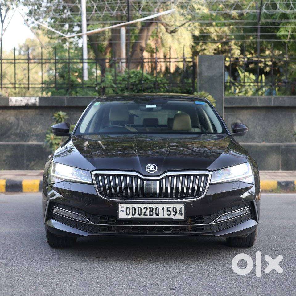 Skoda Superb 2.0 L&K TSI AT, 2021, Petrol