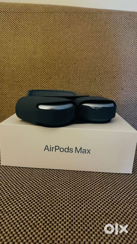 AIRPODS MAX with APPLE CARE PLUS - BRAND NEW