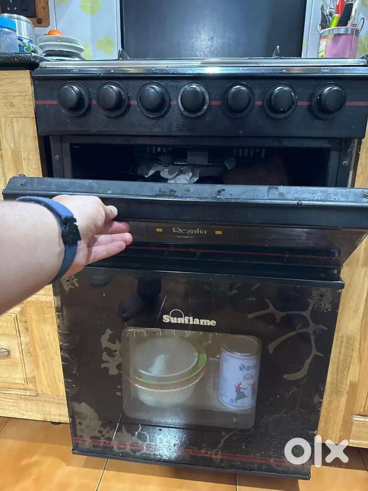 Cooking with oven, grill and gas