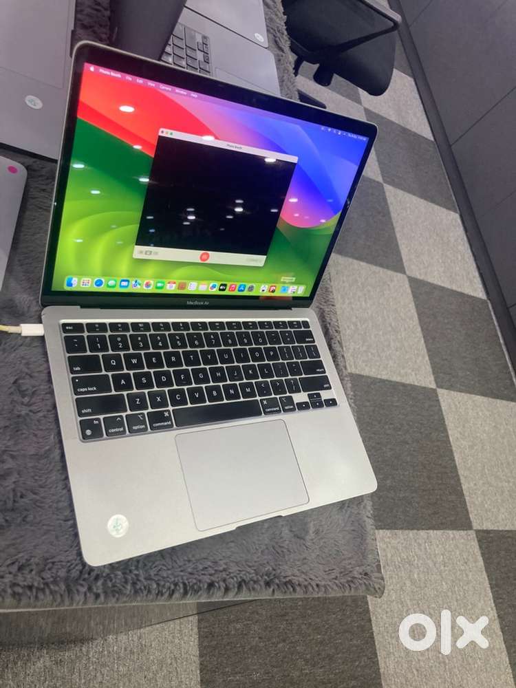 Apple MacBook Air 13inch M1 2020 A2337 Display Line Camera Not Working