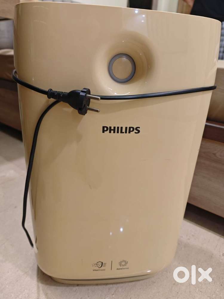 Philips Airpurifier for sale.