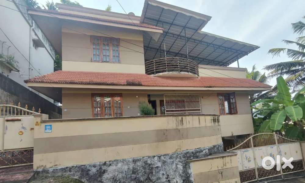 House for Sale Near St Mary's School , Poojapura,Konkalam