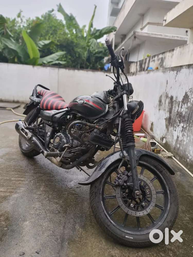 Bajaj avanger