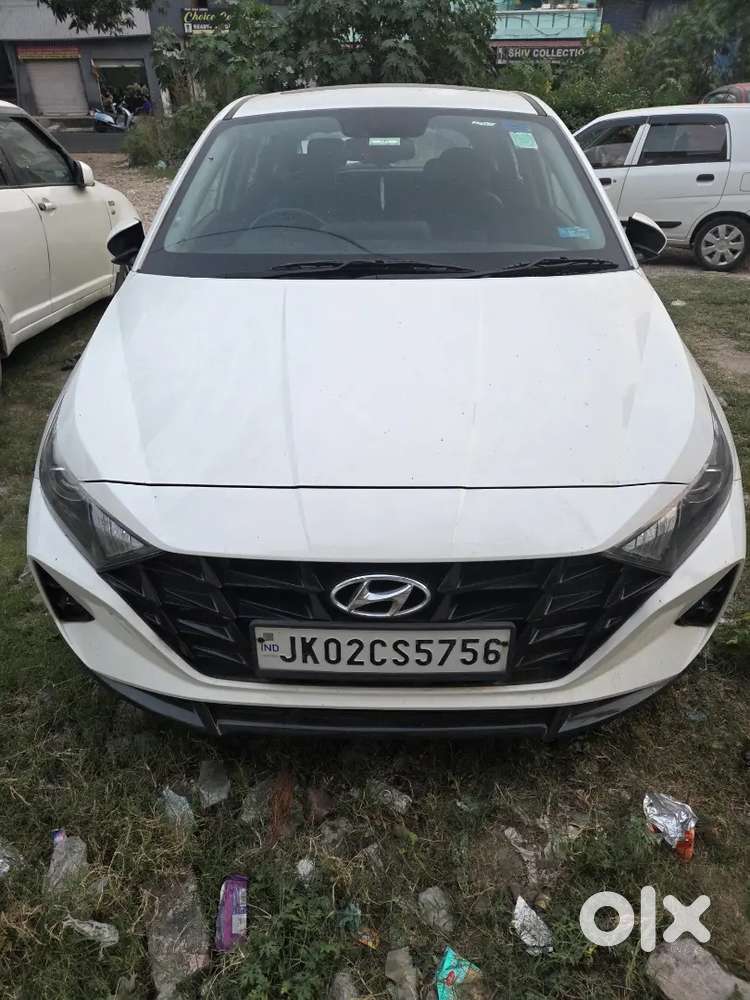 Hyundai New i20 2021 with Sunroof top model