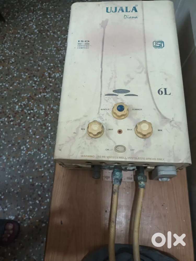 Gas Geyser for Sale in good condition