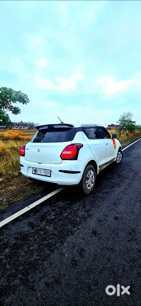 Maruti Suzuki Swift 2021