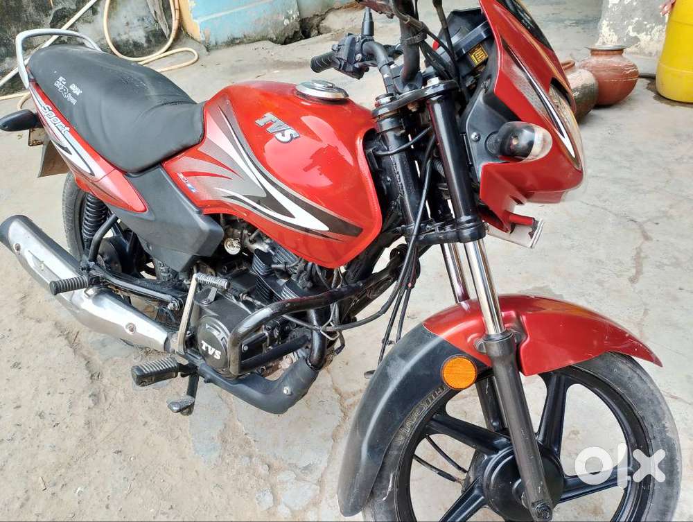 Showroom like condition.No scratches and no dents.